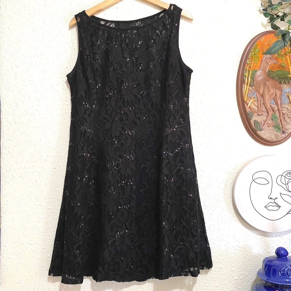 Vtg women's 12 P RN Studio little Black dress Lace Sequins Y2K Formal goth femme
